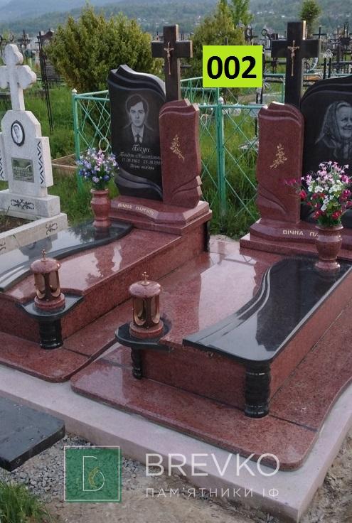 Одинарний гранітний пам’ятник (арт. 002)