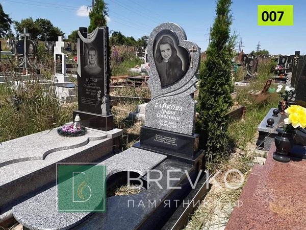 Одинарний гранітний пам’ятник (арт. 007)