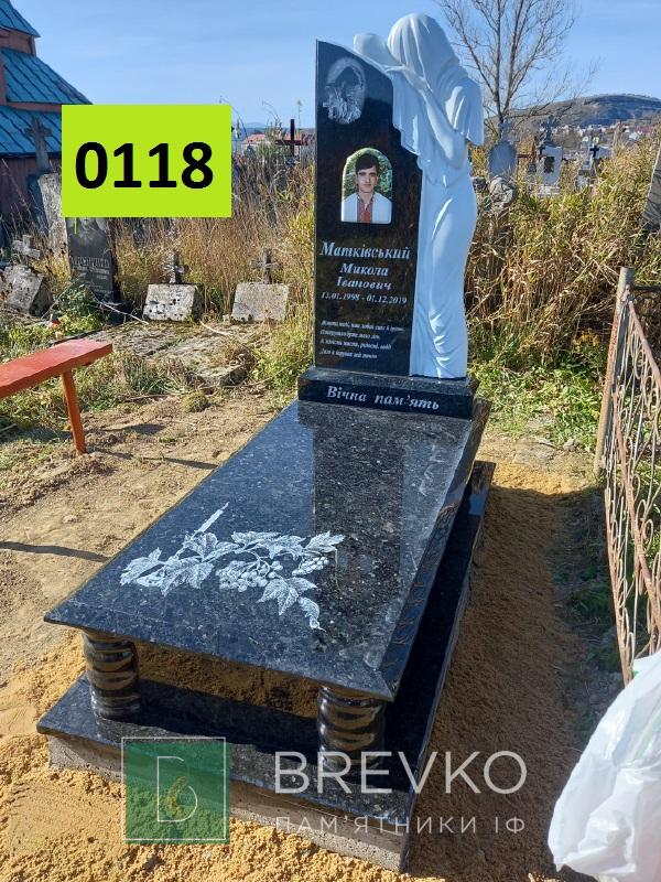 Одинарний гранітний пам’ятник (арт. 0118)