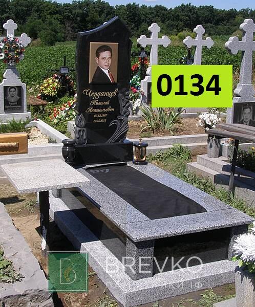 Одинарний гранітний пам’ятник (арт. 0134)