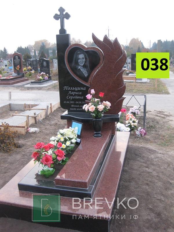 Одинарний гранітний пам’ятник (арт. 038)
