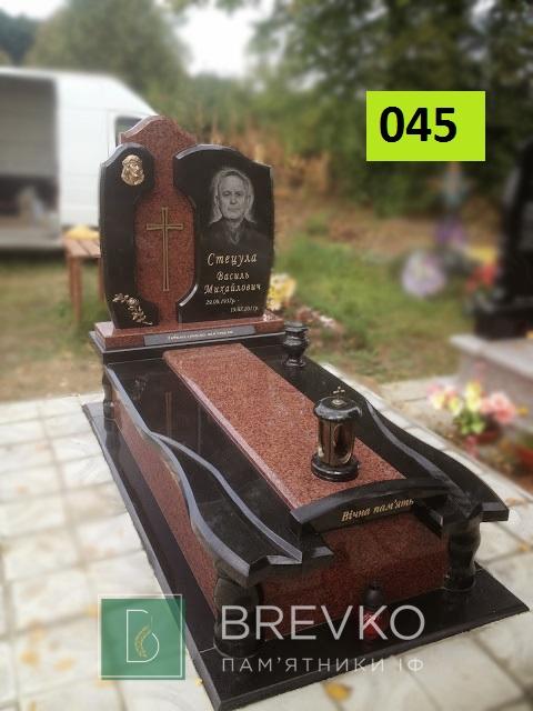 Одинарний гранітний пам’ятник (арт. 045)