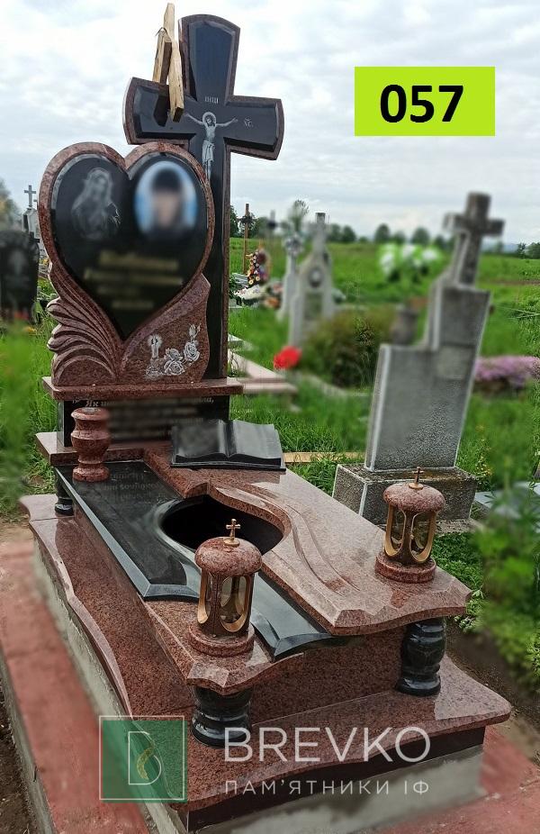 Одинарний гранітний пам’ятник (арт. 057)