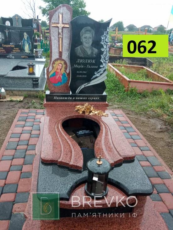Одинарний гранітний пам’ятник (арт. 062)