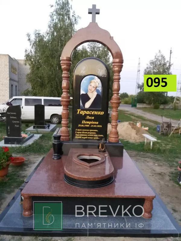 Одинарний гранітний пам’ятник (арт. 095)