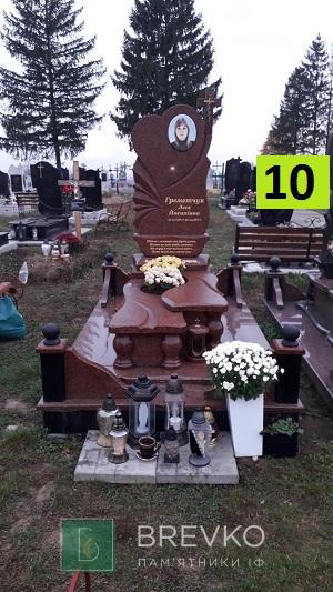 Одинарний гранітний пам’ятник (арт. 10)