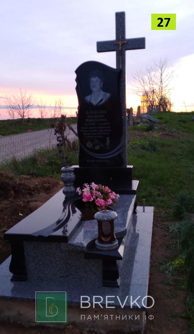 Одинарний гранітний пам’ятник (арт. 27)