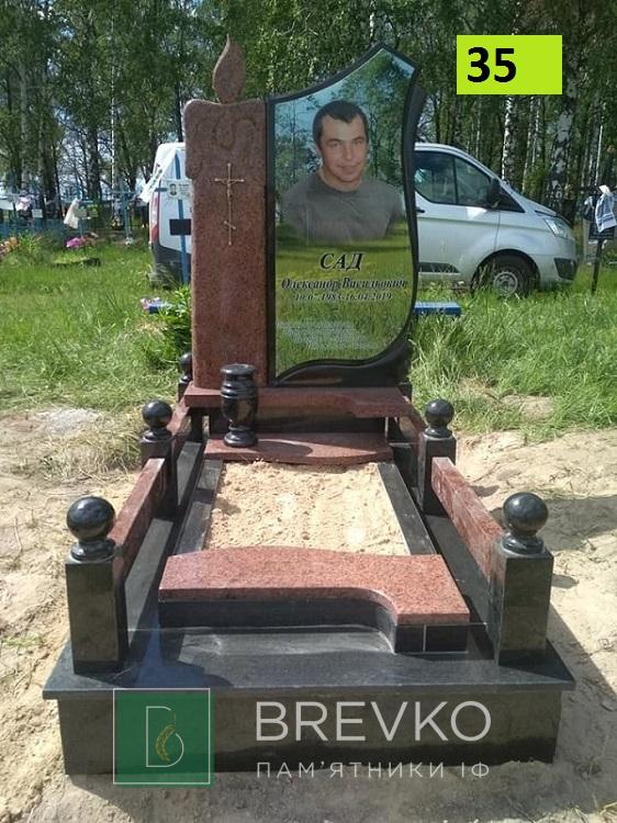 Одинарний гранітний пам’ятник (арт. 35-1)