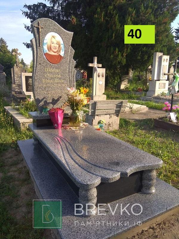 Одинарний гранітний пам’ятник (арт. 40)