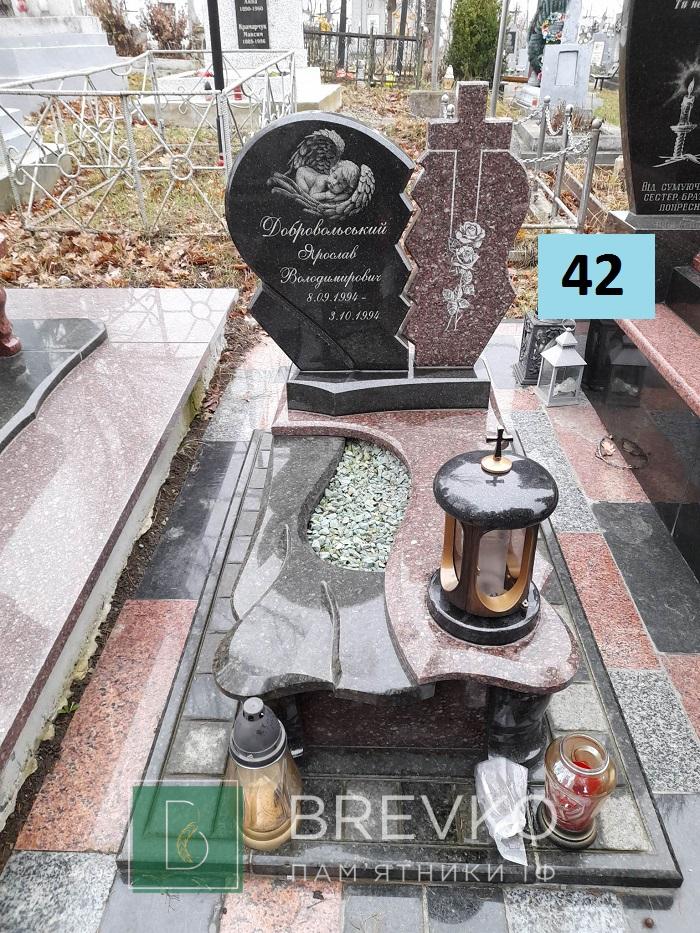 Одинарний дитячий пам’ятник (арт. 42)