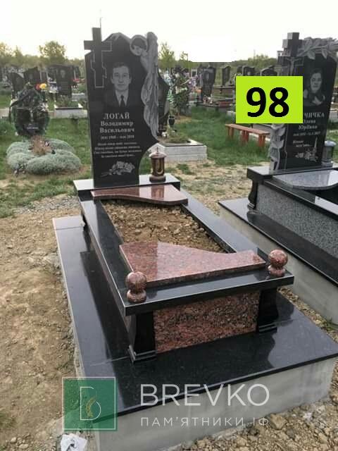 Одинарний гранітний пам’ятник (арт. 98)